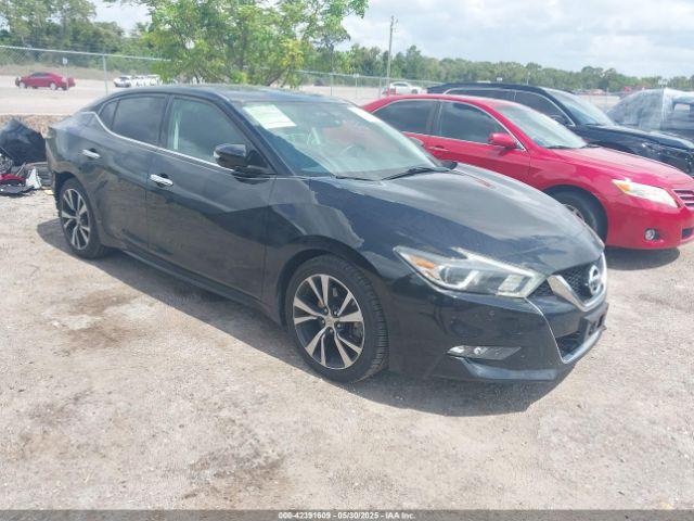  Salvage Nissan Maxima