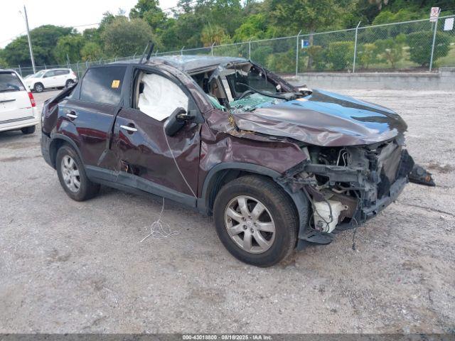  Salvage Kia Sorento