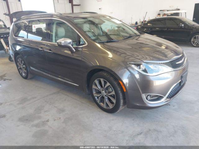  Salvage Chrysler Pacifica