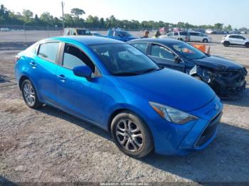  Salvage Toyota Yaris