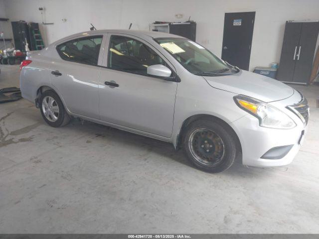  Salvage Nissan Versa