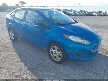  Salvage Ford Fiesta