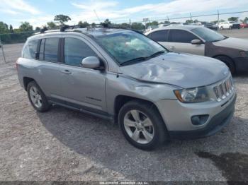  Salvage Jeep Compass