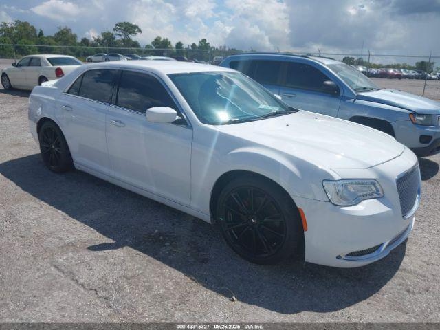  Salvage Chrysler 300
