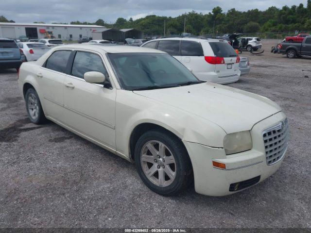  Salvage Chrysler 300