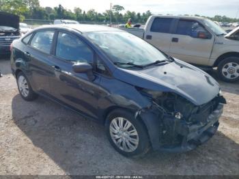 Salvage Ford Fiesta
