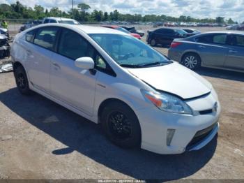  Salvage Toyota Prius
