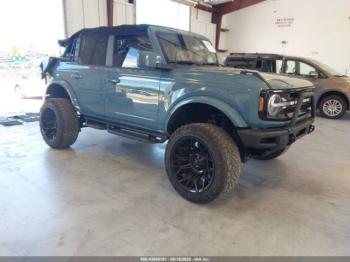  Salvage Ford Bronco