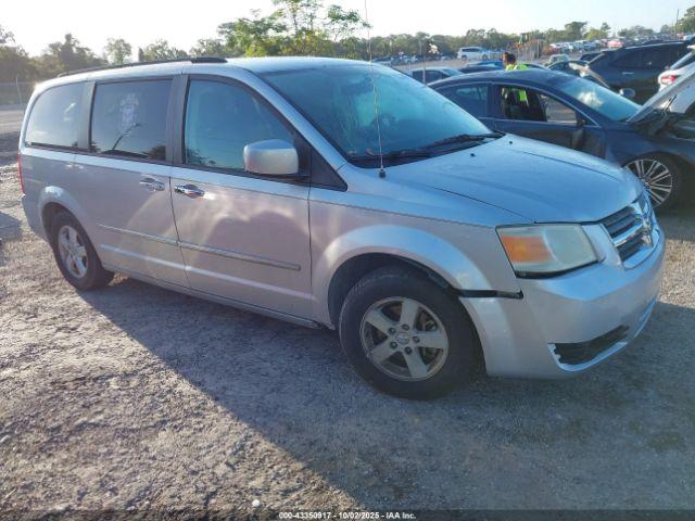  Salvage Dodge Grand Caravan