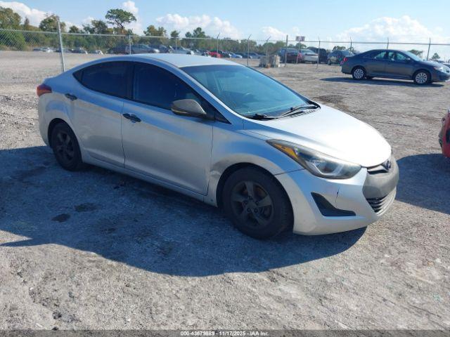  Salvage Hyundai ELANTRA