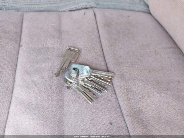 Chevrolet P30 Motor Home Image 3