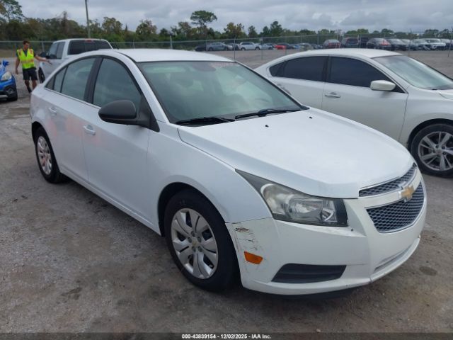 Chevrolet Cruze Ls Image 1