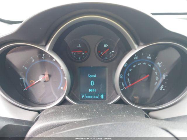 Chevrolet Cruze Ls Image 8