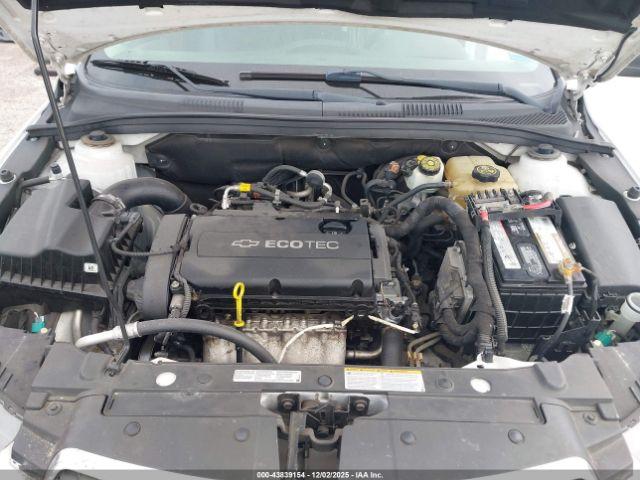 Chevrolet Cruze Ls Image 3