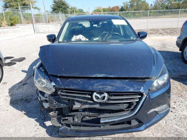 Mazda Mazda3 Touring Image 13