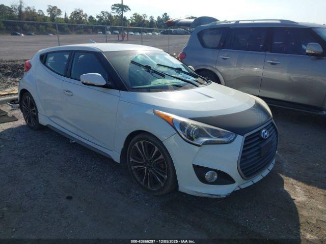  Salvage Hyundai VELOSTER
