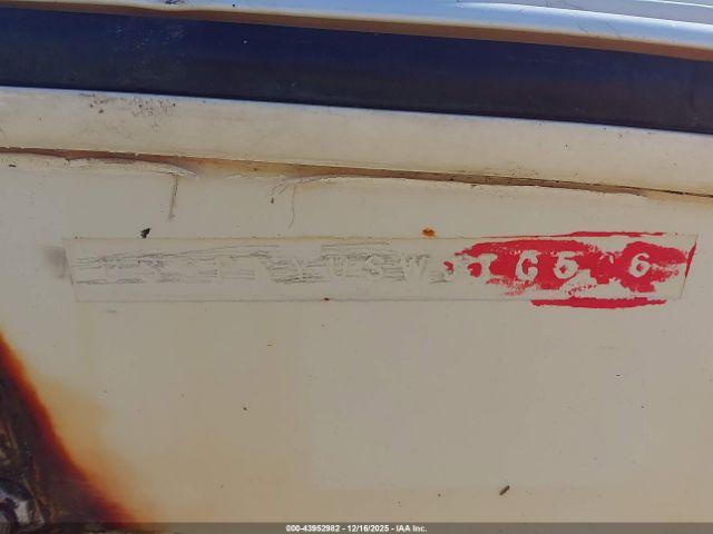 Stingray Boat Image 10