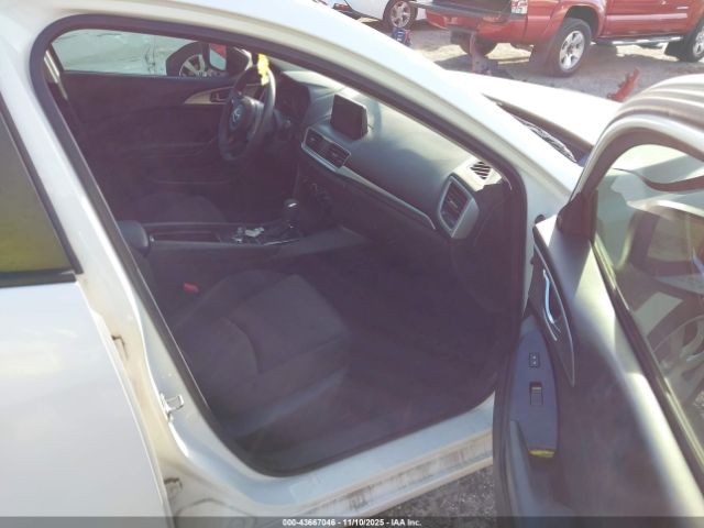 Mazda Mazda3 Sport Image 4