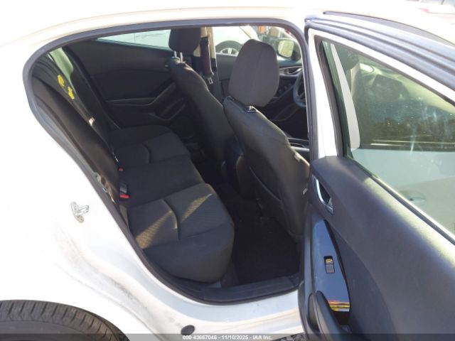 Mazda Mazda3 Sport Image 12