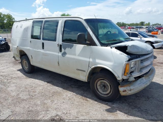 Chevrolet Express Image 1