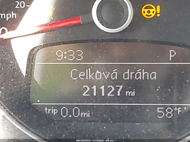 Volkswagen Beetle 1.8t S Image 9