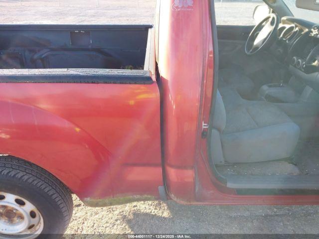 Toyota Tacoma Image 6