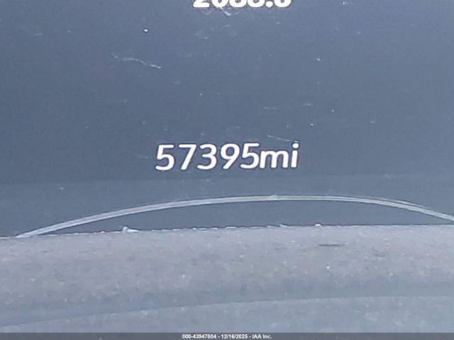 Chevrolet Silverado 1500 High Country Image 16