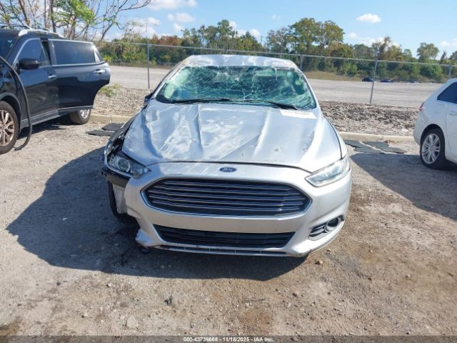 Ford Fusion Se Image 2