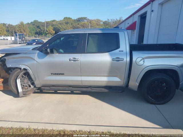 Toyota Tundra Sr5 Image 7