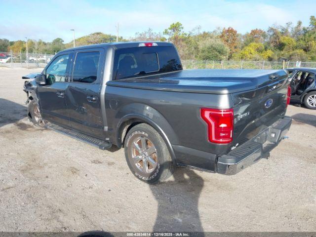 Ford F-150 Lariat Image 2