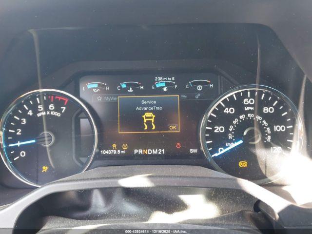 Ford F-150 Lariat Image 3