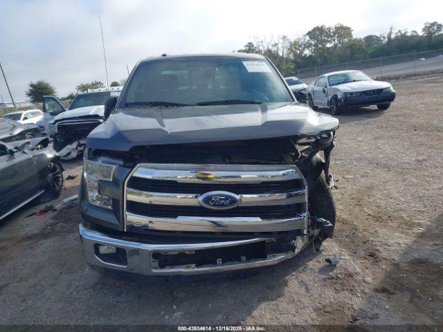 Ford F-150 Lariat Image 11