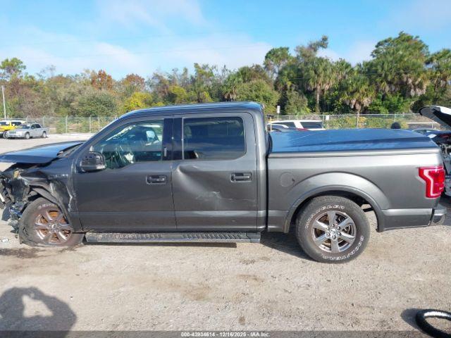 Ford F-150 Lariat Image 15