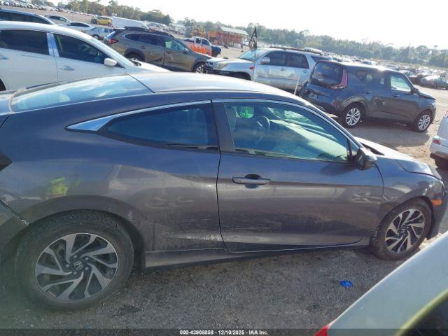 Honda Civic Lx Image 12