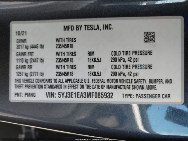 Tesla Model 3 Standard Range Plus Rear-wheel Drive Image 6