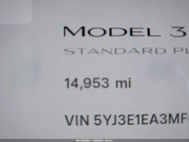 Tesla Model 3 Standard Range Plus Rear-wheel Drive Image 14