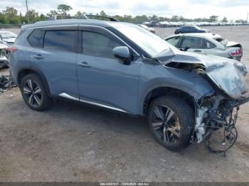  Salvage Nissan Rogue