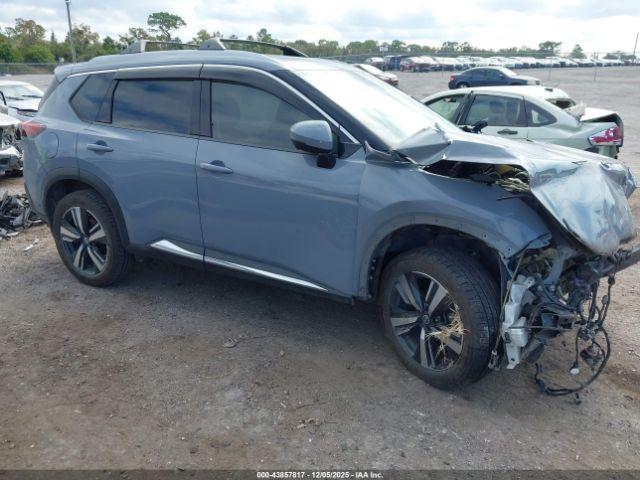  Salvage Nissan Rogue