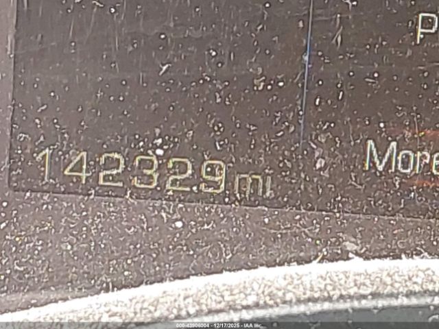 Cadillac ATS Luxury Collection Image 3