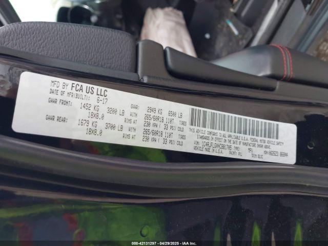 Jeep Grand Cherokee Trailhawk 4x4 Image 12