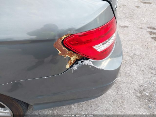 Mercedes-Benz C-Class Sport Image 8