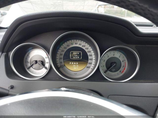 Mercedes-Benz C-Class Sport Image 9