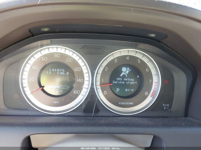 Volvo XC60 3.2 Platinum Image 9