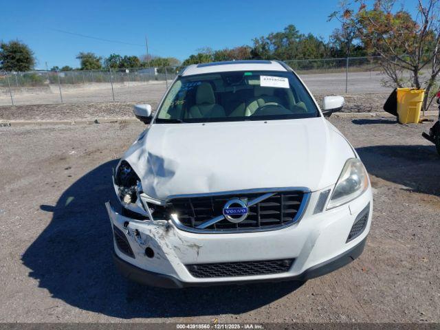 Volvo XC60 3.2 Platinum Image 8