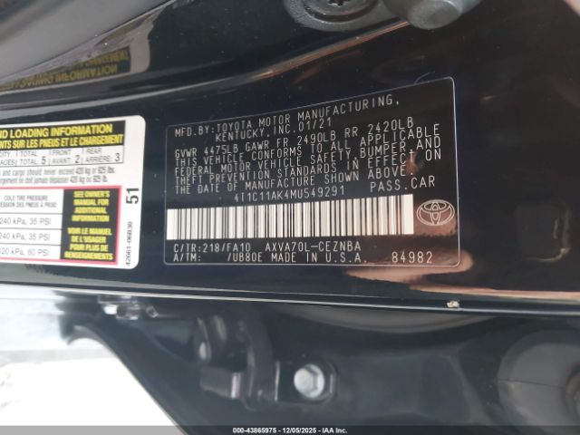 Toyota Camry Le Image 7