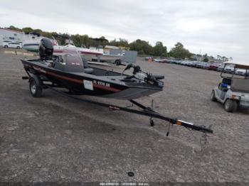  Salvage White River Marine G Boat