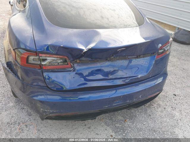 Tesla Model S Long Range Dual Motor All-wheel Drive Image 12