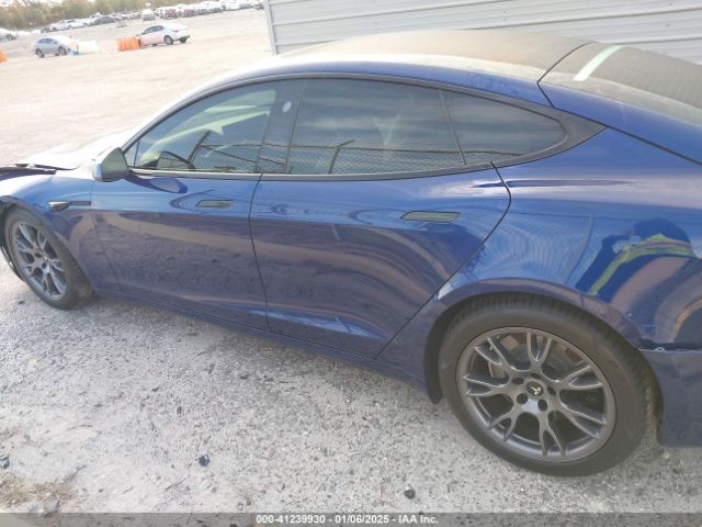 Tesla Model S Long Range Dual Motor All-wheel Drive Image 11