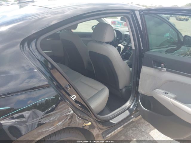 Hyundai ELANTRA Se Image 8