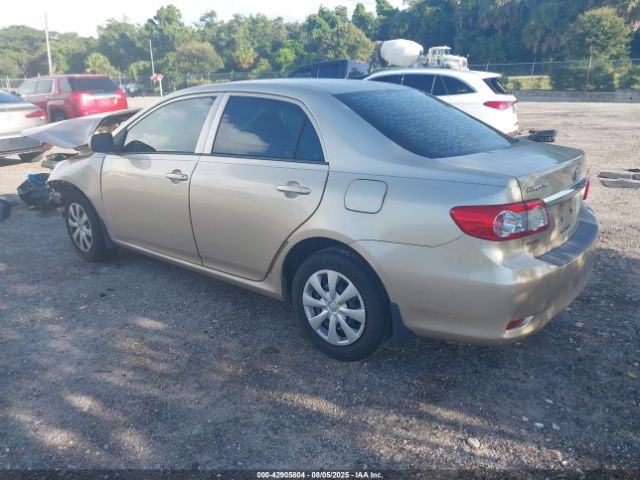 Toyota Corolla L Image 8
